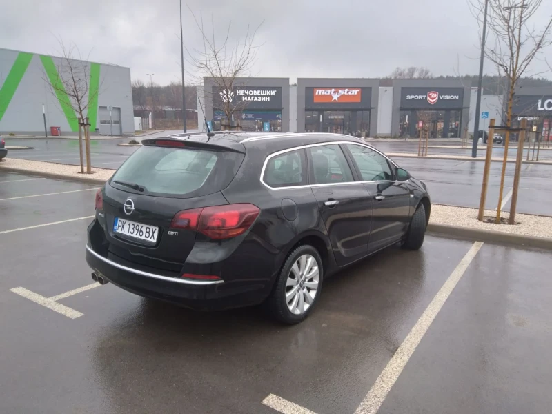 Opel Astra 1.7 CDTI 110 к.с. Facelift , снимка 2 - Автомобили и джипове - 48843328