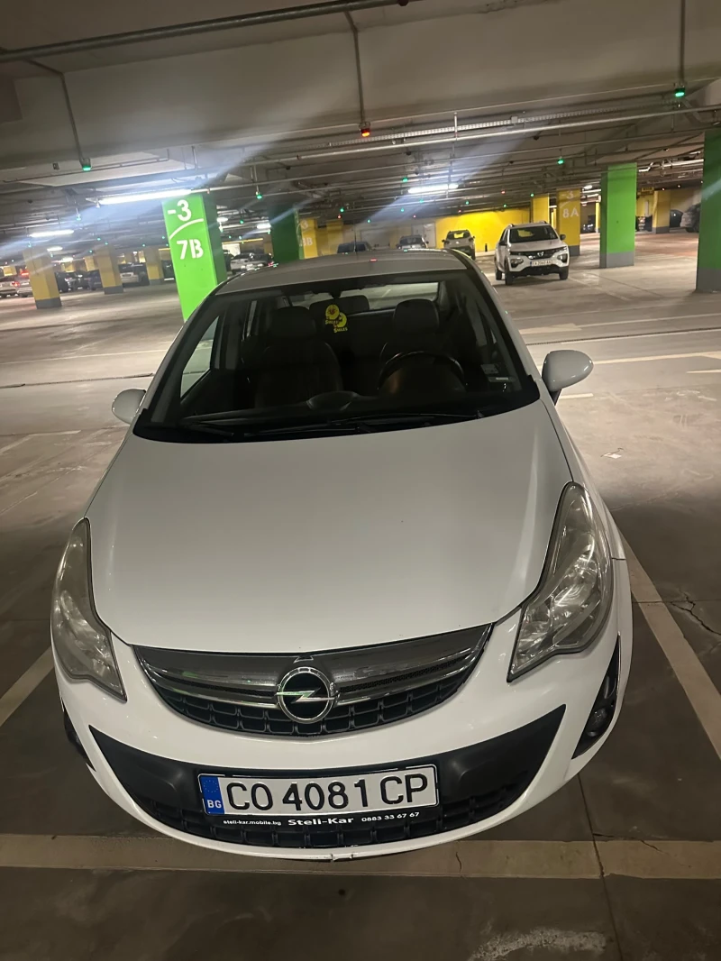 Opel Corsa, снимка 1 - Автомобили и джипове - 48729848