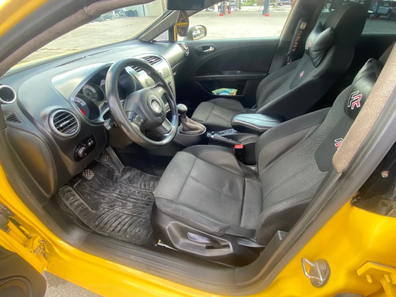 Seat Leon 2.0TDI FR, снимка 5 - Автомобили и джипове - 49184916