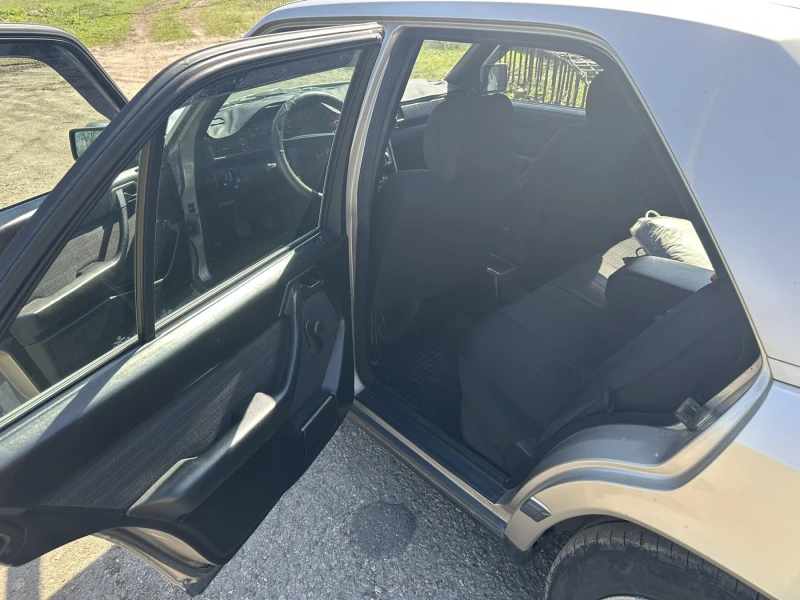 Mercedes-Benz 124, снимка 6 - Автомобили и джипове - 52410700