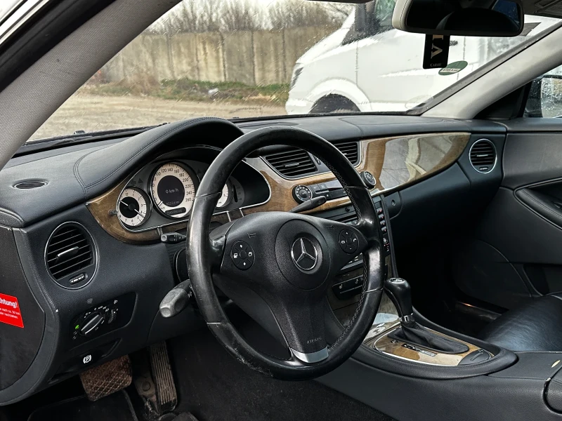 Mercedes-Benz CLS 350 FACELIFT , снимка 14 - Автомобили и джипове - 49692399