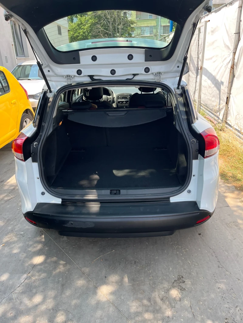 Renault Clio 1.5 dCi, снимка 8 - Автомобили и джипове - 52099390