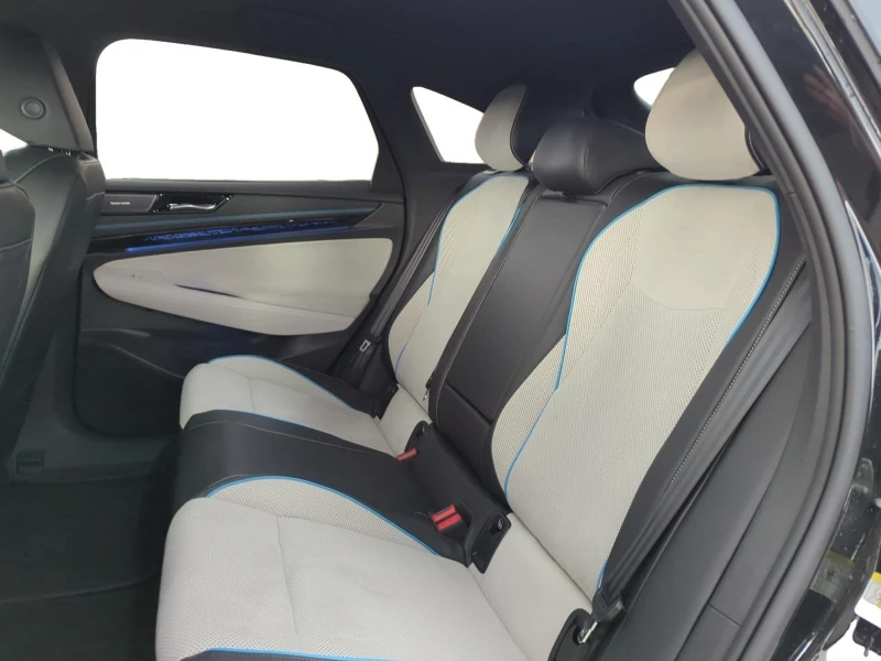 VW ID.7 PRO ACC LED-MATRIX 360 HARMAN-KARDON, снимка 13 - Автомобили и джипове - 52262262