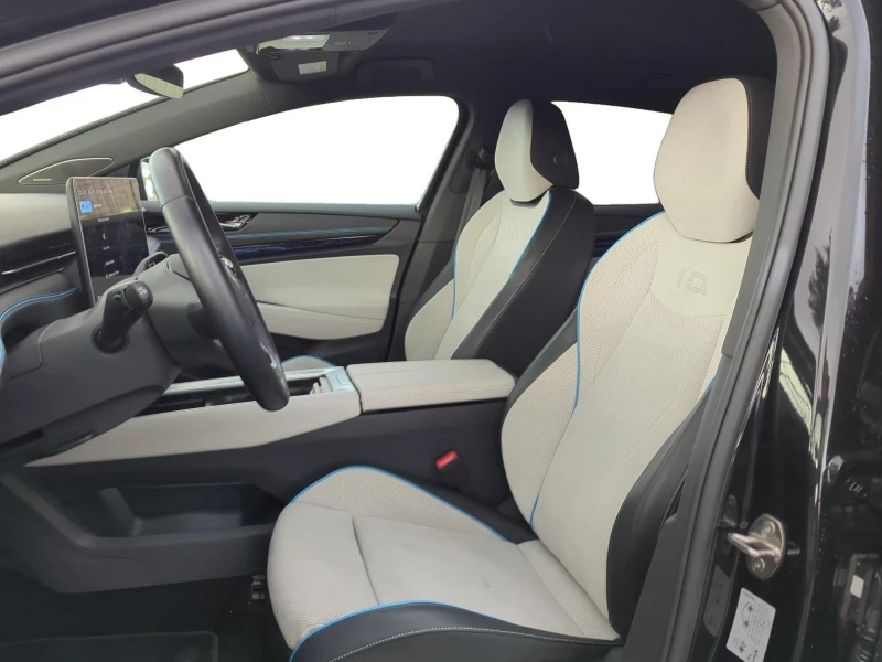 VW ID.7 PRO ACC LED-MATRIX 360 HARMAN-KARDON, снимка 8 - Автомобили и джипове - 52262262