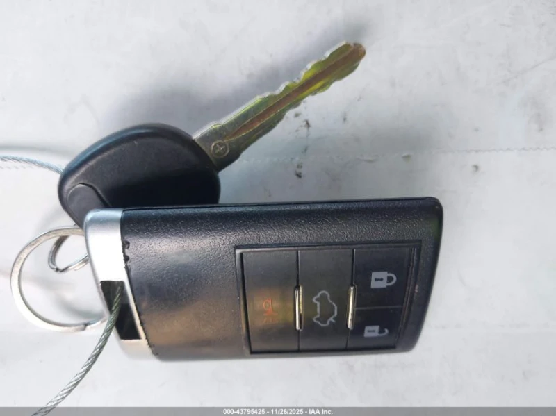 Cadillac Cts 3.6L V-6 DOHC, VVT, 263HP Rear Wheel Drive, снимка 3 - Автомобили и джипове - 52661676