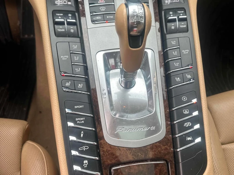 Porsche Panamera 2014 4S AWD * ВЪЗДУШНО ОКАЧВАНЕ * ОБДУХВАНЕ * , снимка 10 - Автомобили и джипове - 53038205