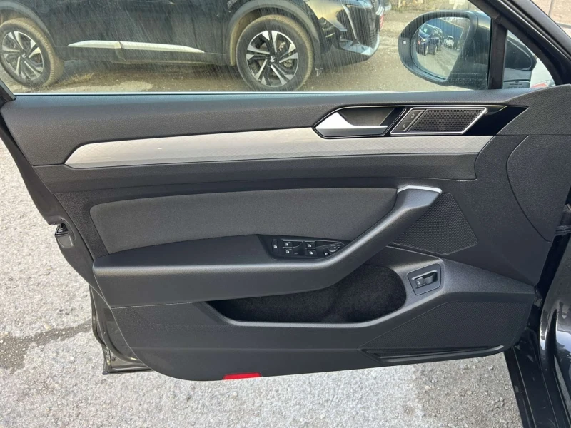 VW Passat 2.0 TDI 150 * DSG * ACC * FULL LED * , снимка 7 - Автомобили и джипове - 53207607
