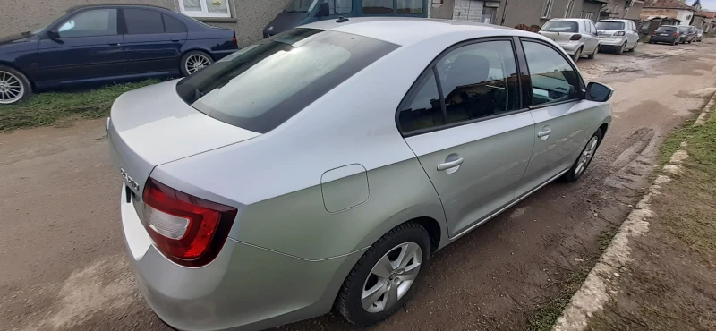 Skoda Rapid, снимка 5 - Автомобили и джипове - 53570794