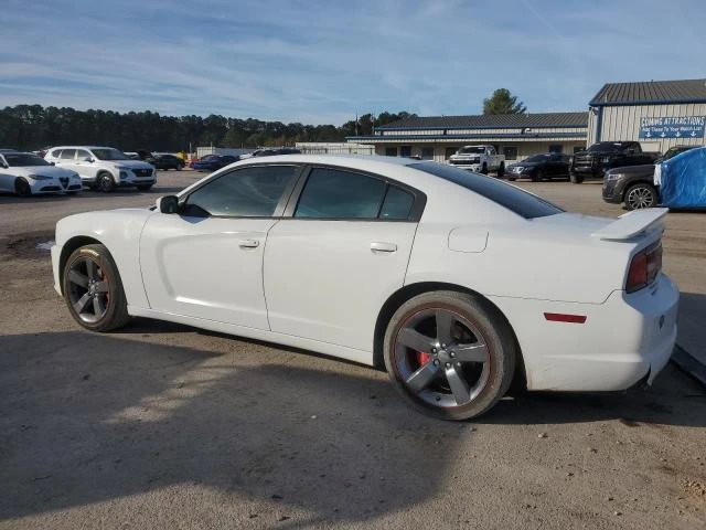 Dodge Charger 3.6L 6 Rear-wheel drive - изображение 6