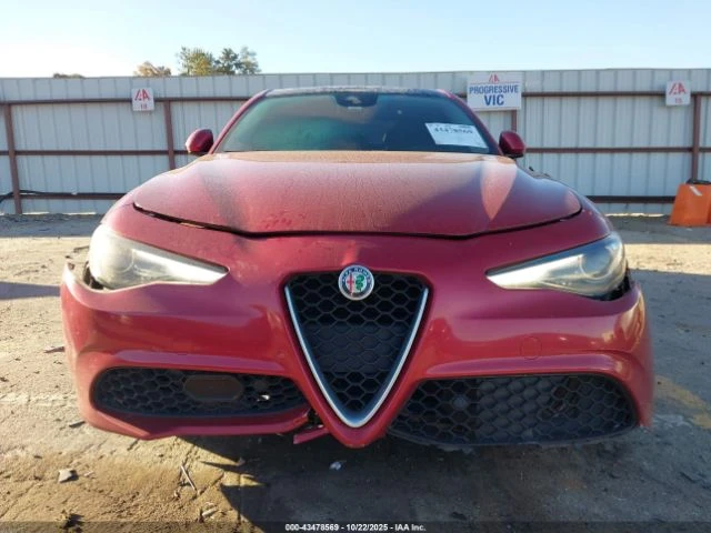 Alfa Romeo Giulia Ti AWD* PANORAMA* KEYLESS* ПОДГРЕВ*  - изображение 9