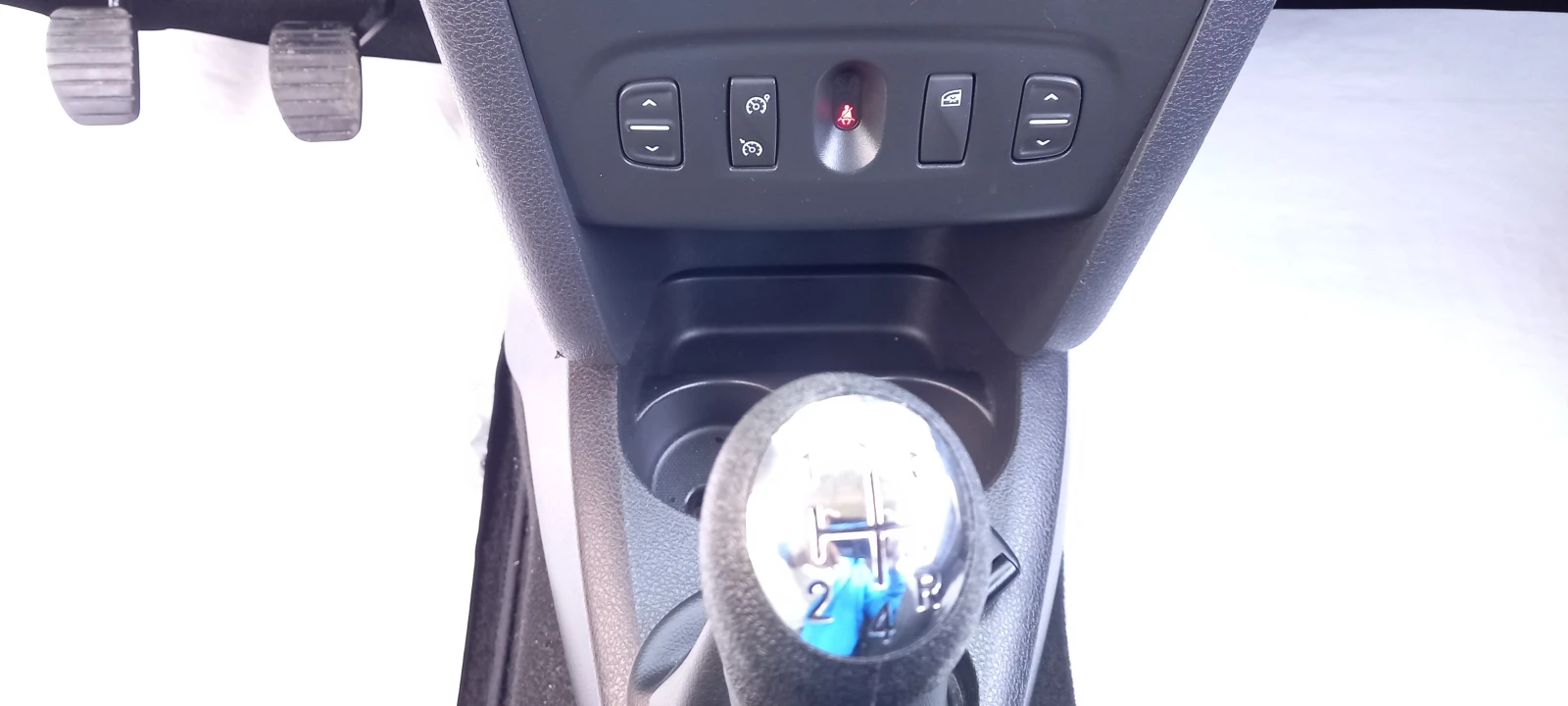 Dacia Sandero ИЗКЛЮЧИТЕЛНА СЕРВИЗ КНИЖК УНИКТ ОБСЛУЖН НОВ КЛИМА | Mobile.bg — изображение 13