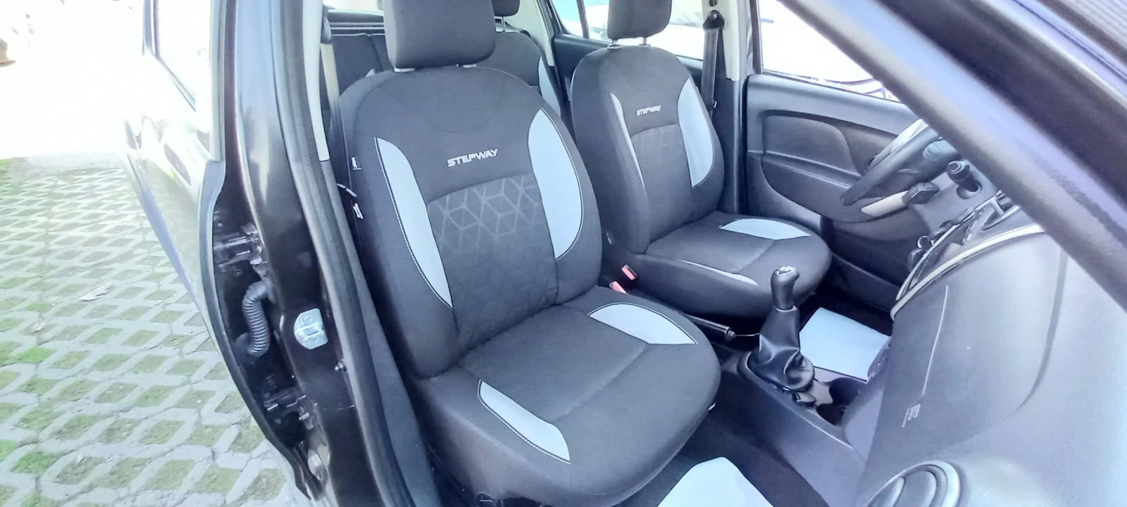 Dacia Sandero ИЗКЛЮЧИТЕЛНА СЕРВИЗ КНИЖК УНИКТ ОБСЛУЖН НОВ КЛИМА | Mobile.bg — изображение 14