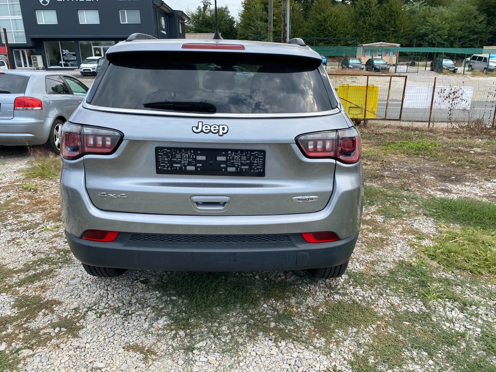 Jeep Compass 2.4 - изображение 6