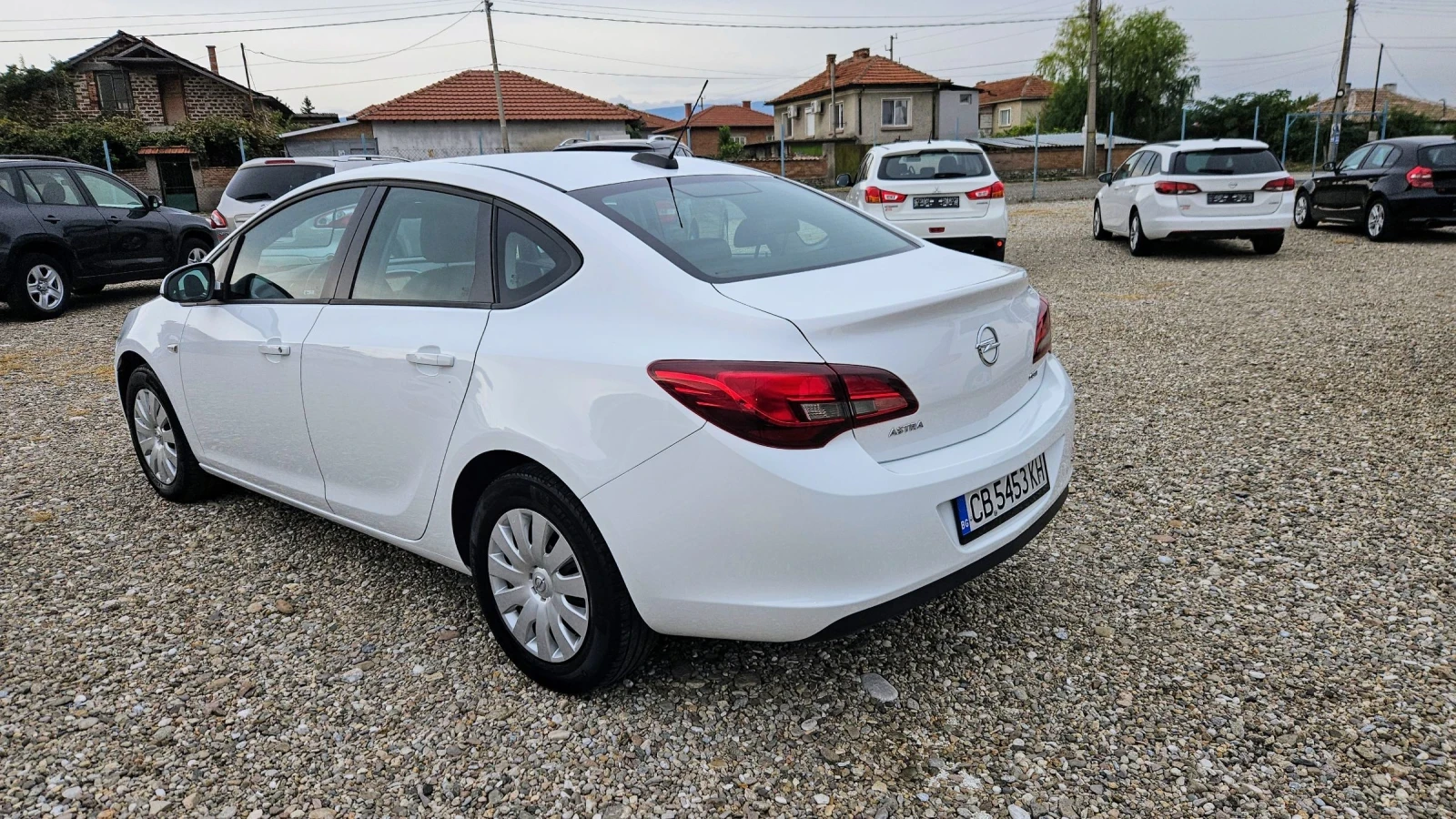 Opel Astra 1.6-110ks-6sk - изображение 5