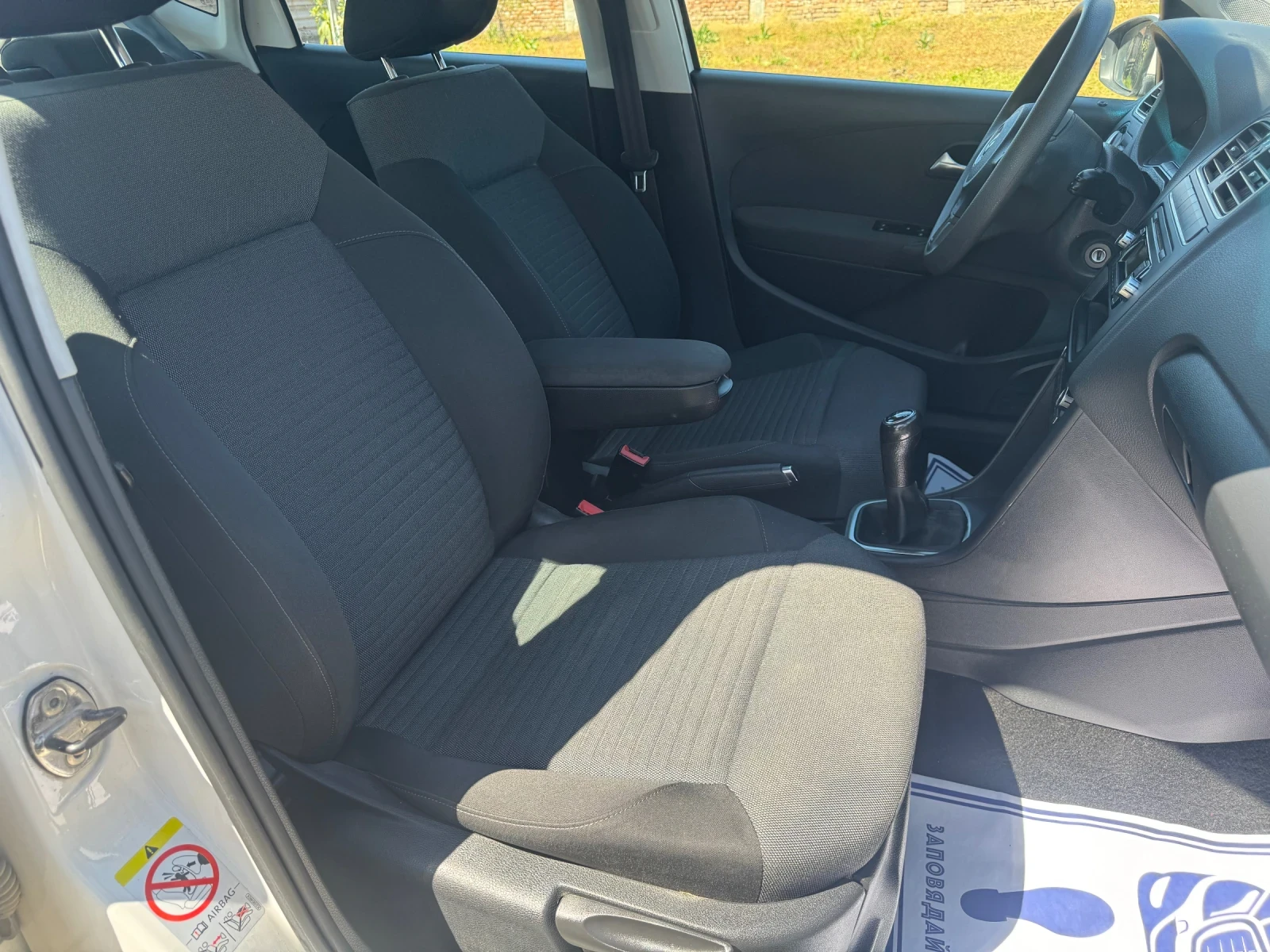 VW Polo 1.6TDI 90 - изображение 10