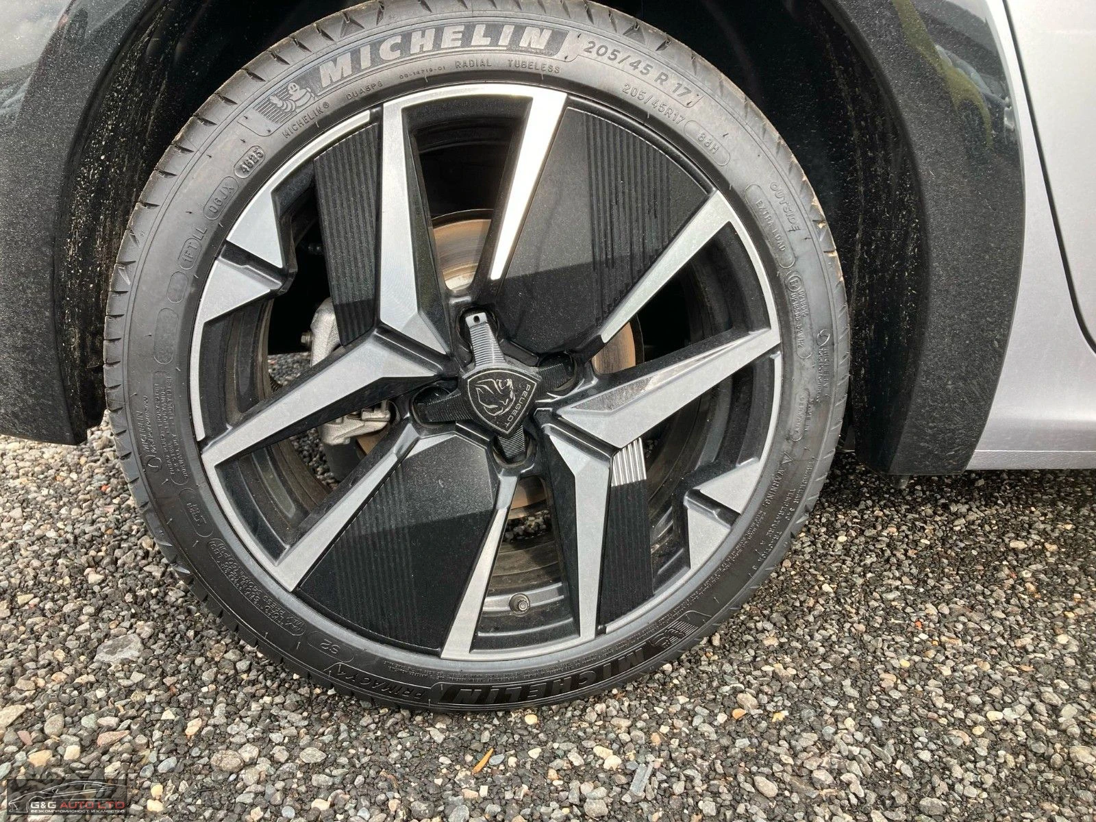 Peugeot 208 !ELECTRICK/GT+ /156HP/MEMO/MASSAGE/CAM/152e | Mobile.bg   13