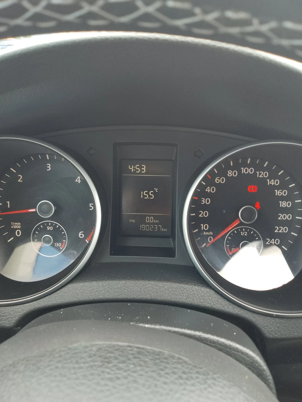 VW Golf 1.6tdi 105cv.   | Mobile.bg   15