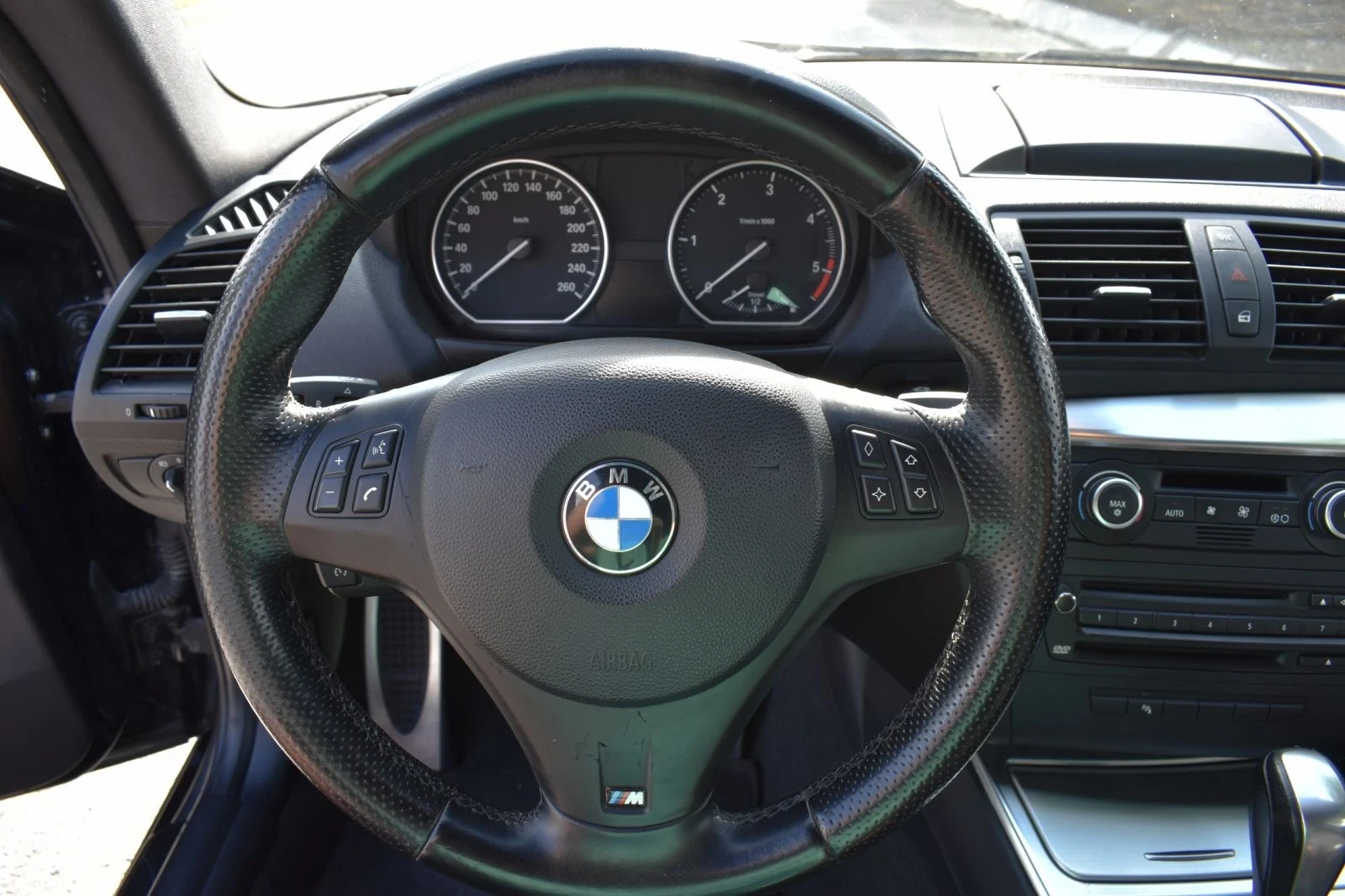 BMW 120 2.0d - изображение 9