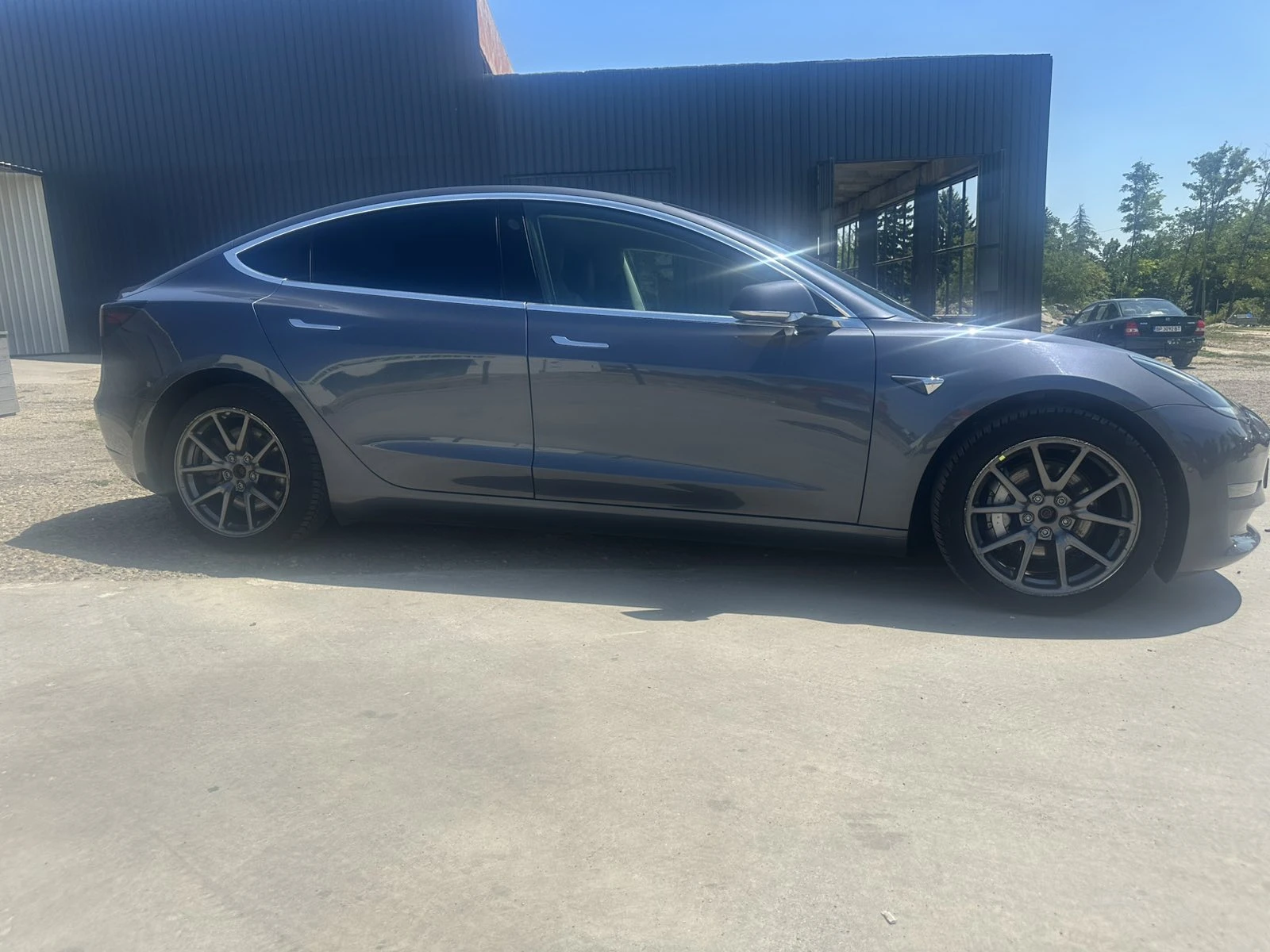 Tesla Model 3  - изображение 5