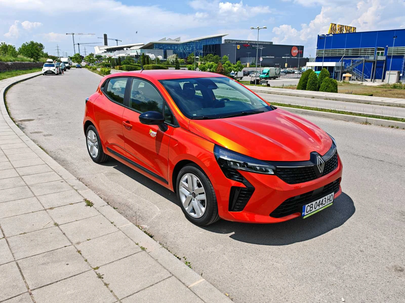 Renault Clio 2900лв за получаване, 1.0ТCe EcoG ГАЗ Face - изображение 3