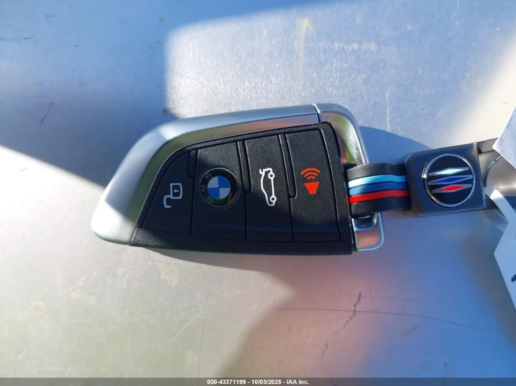 BMW M3 * CS * CARFAX *    | Mobile.bg   12