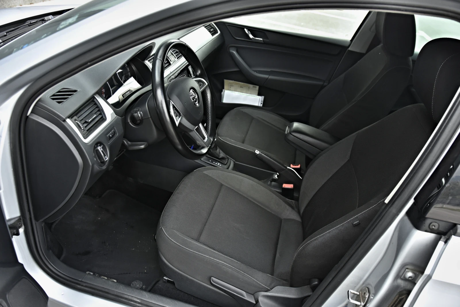 Skoda Rapid 1.4TDI Euro 6B - изображение 9