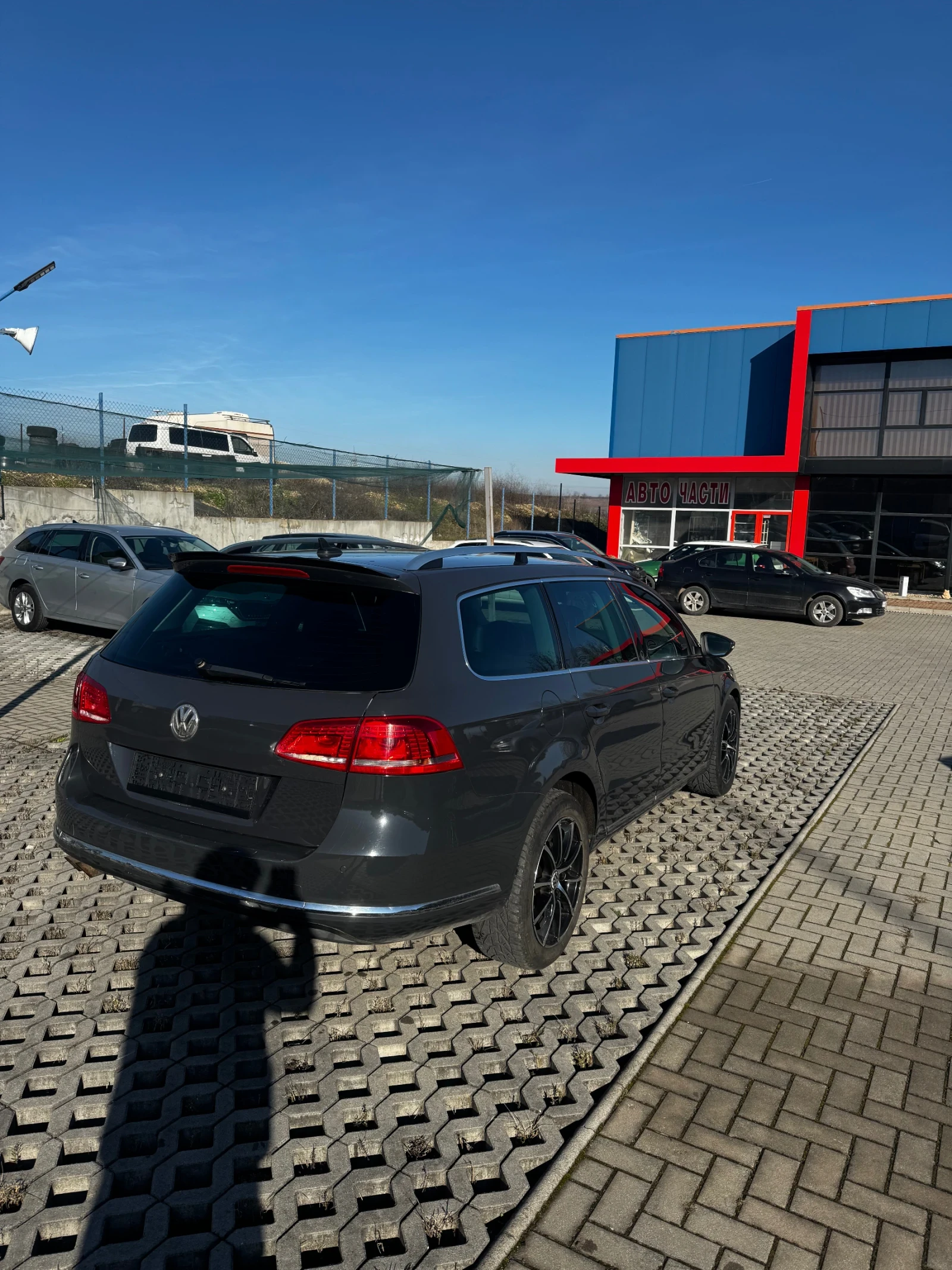 VW Passat 2.0TDI DSG Highline - изображение 5