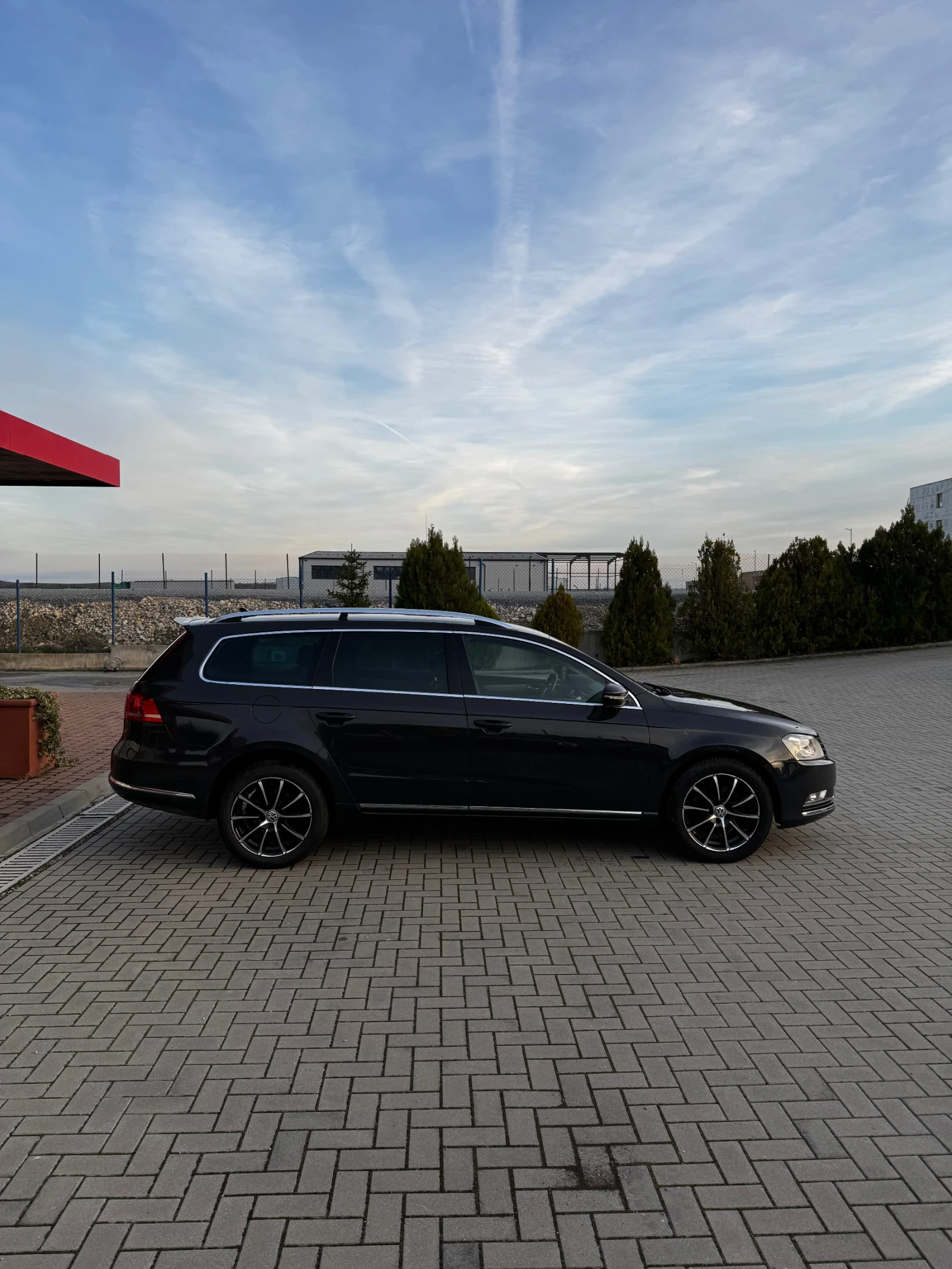 VW Passat 2.0TDI DSG Highline - изображение 5