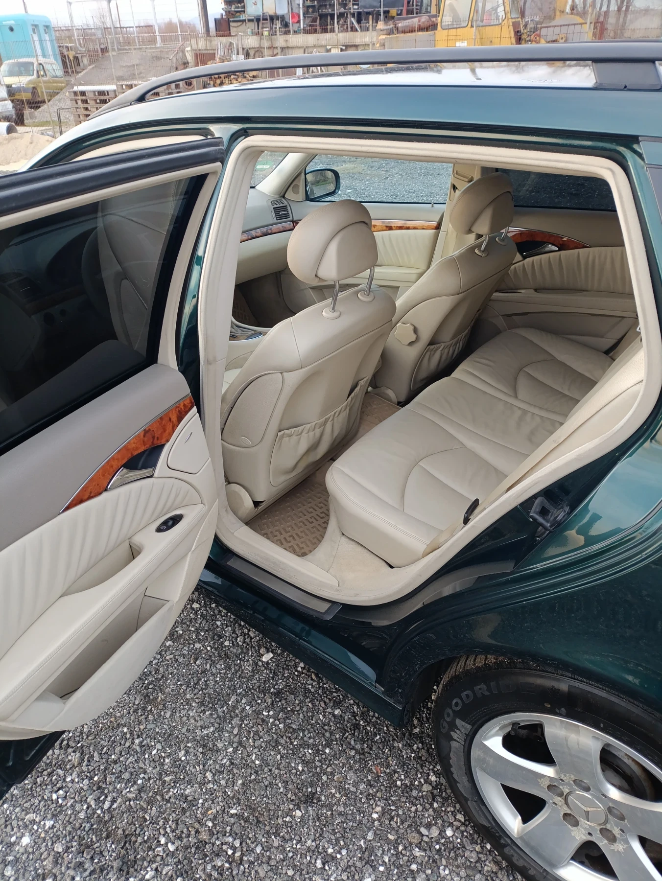 Mercedes-Benz 320 CDI320 - изображение 9