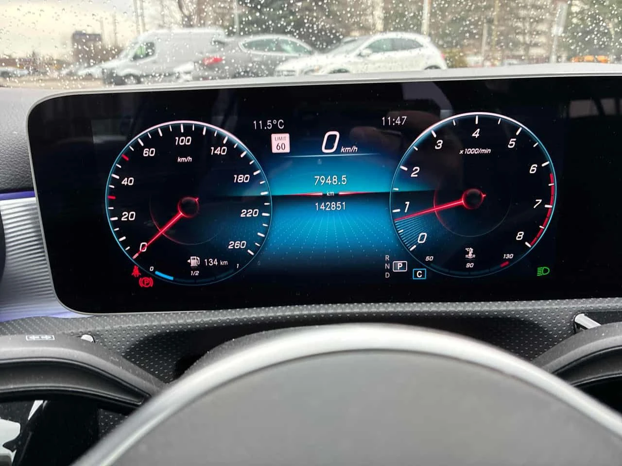 Mercedes-Benz A 220 ПАНОРАМА/ПОДГРЕВИ/ПРЕДСТАВИТЕЛСТВО НА MERCEDES, снимка 8 - Автомобили и джипове - 54005422