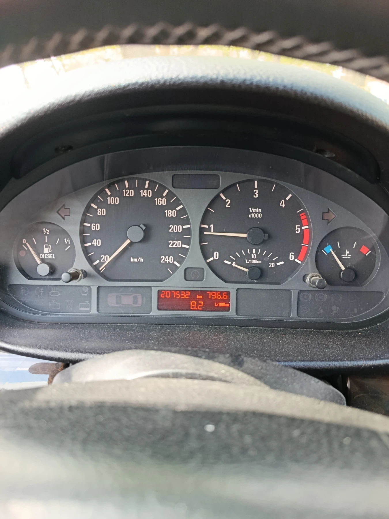 BMW 320 2000, снимка 9 - Автомобили и джипове - 54387154