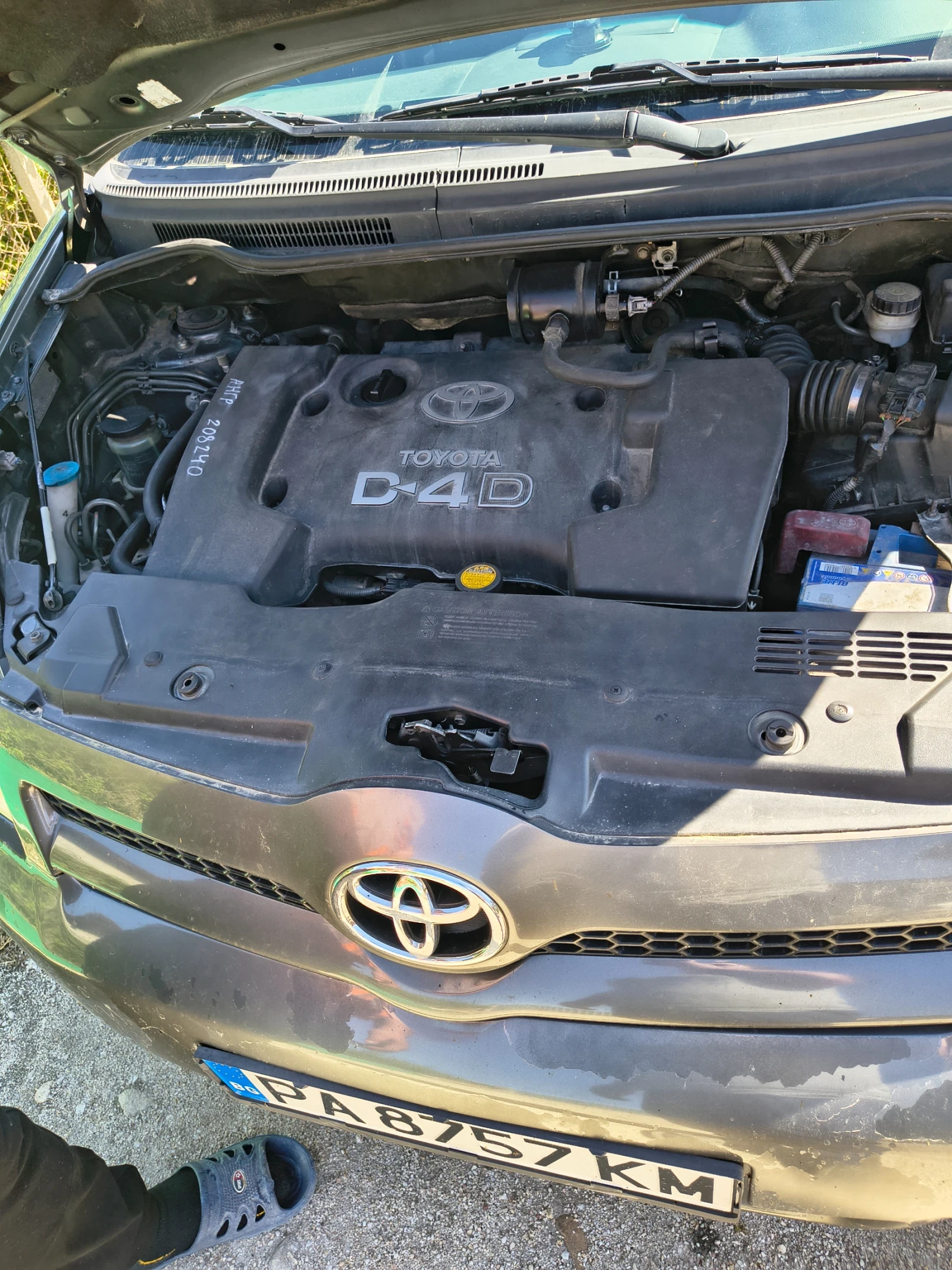Toyota Corolla verso 2.0D4D, снимка 5 - Автомобили и джипове - 54554247