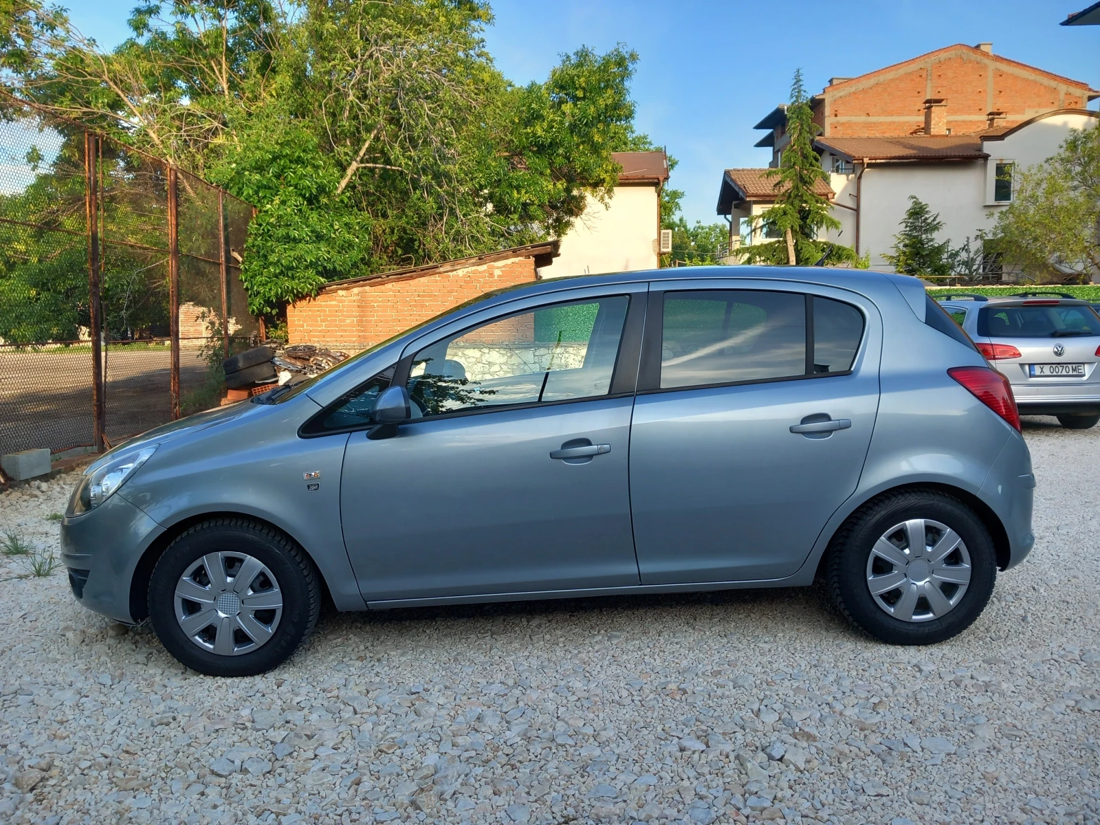 Opel Corsa 1.4i климатик , снимка 6 - Автомобили и джипове - 54622676