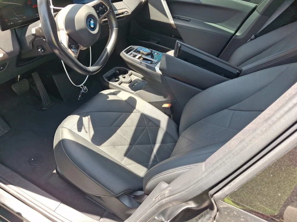 BMW iX 50 xDrive Очакван внос!, снимка 9 - Автомобили и джипове - 54732910