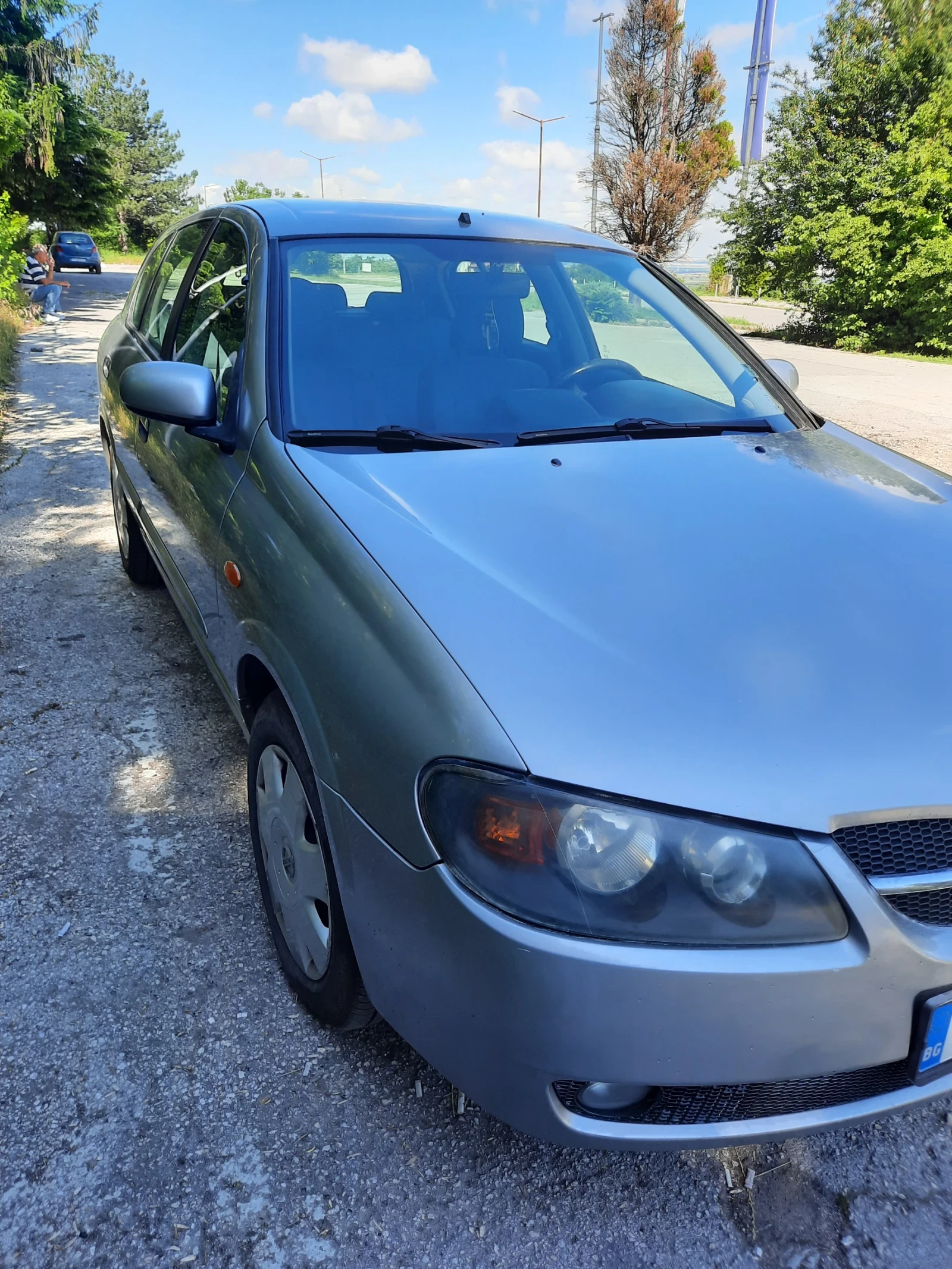 Nissan Almera, снимка 5 - Автомобили и джипове - 54911540