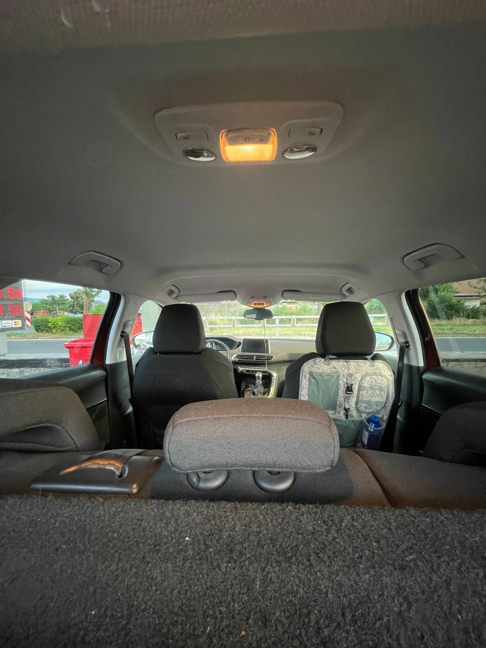 Peugeot 3008 1.5 BlueHDI, снимка 11 - Автомобили и джипове - 54962669