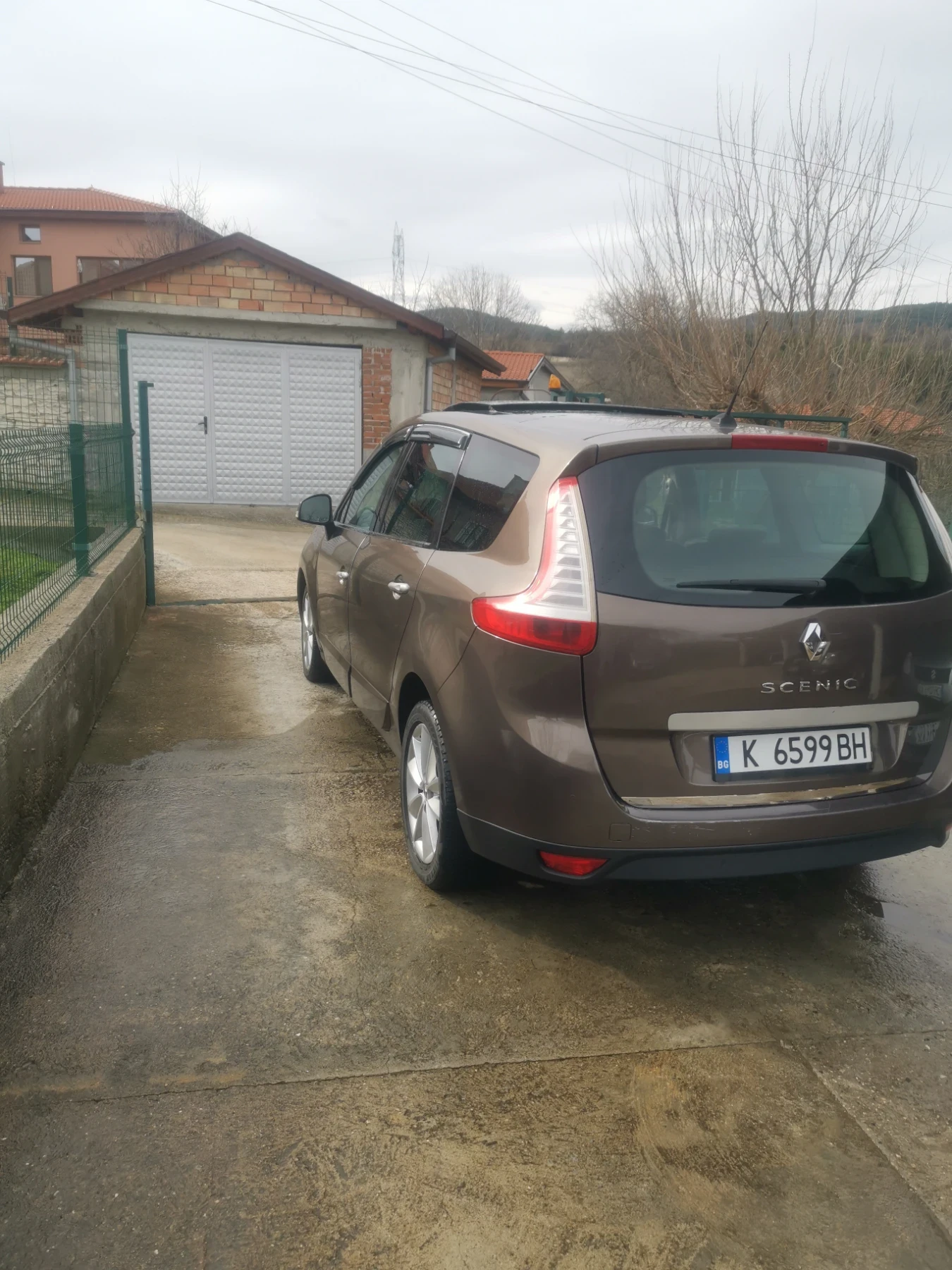 Renault Scenic Grand Scenic 3 1.6 gaz, снимка 4 - Автомобили и джипове - 55561571