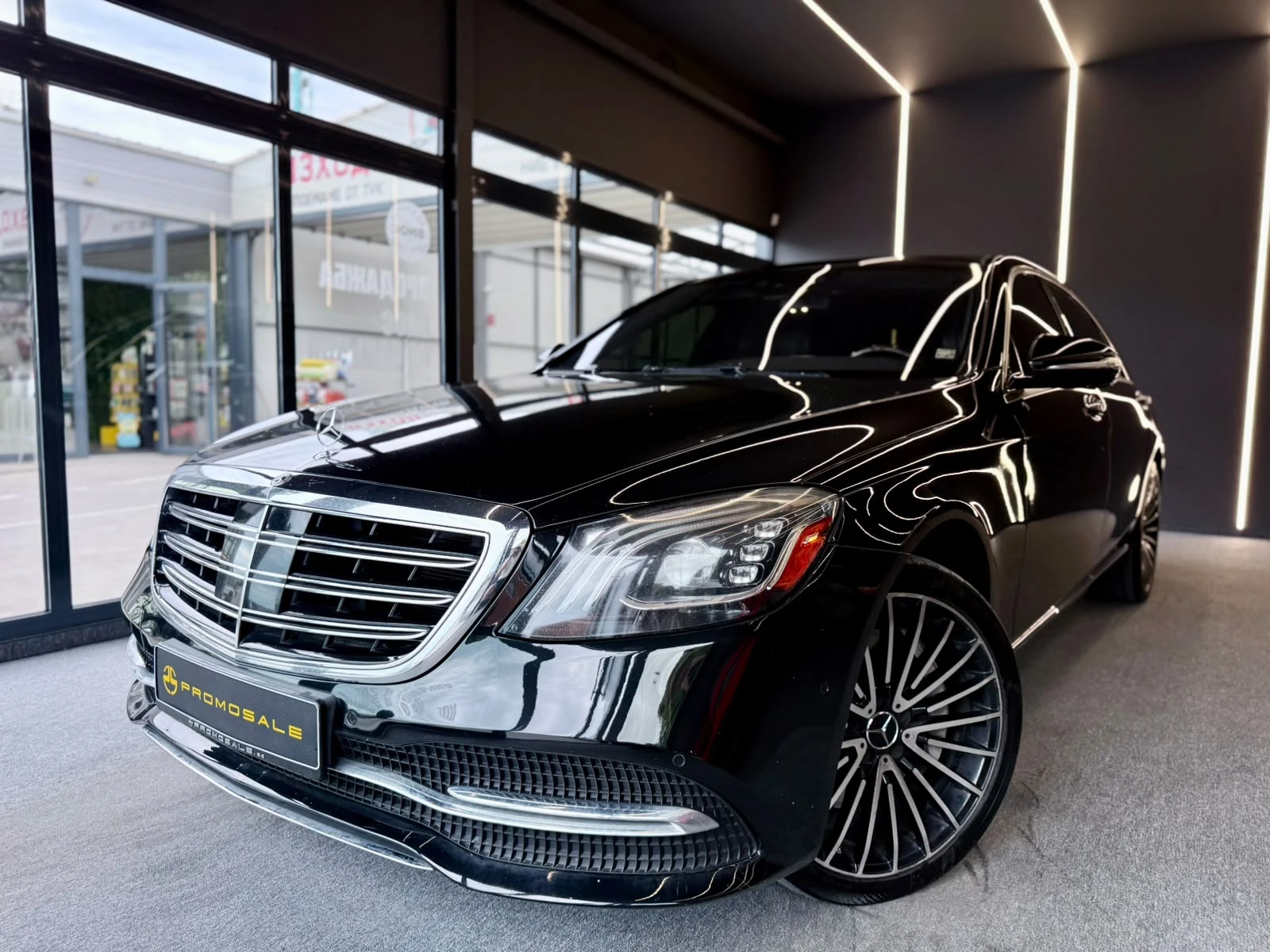 Mercedes-Benz S 560 L* 4M* AMG* HUD* Обдух* TV* Night Vision* ЛИЗИНГ, снимка 3 - Автомобили и джипове - 55586755