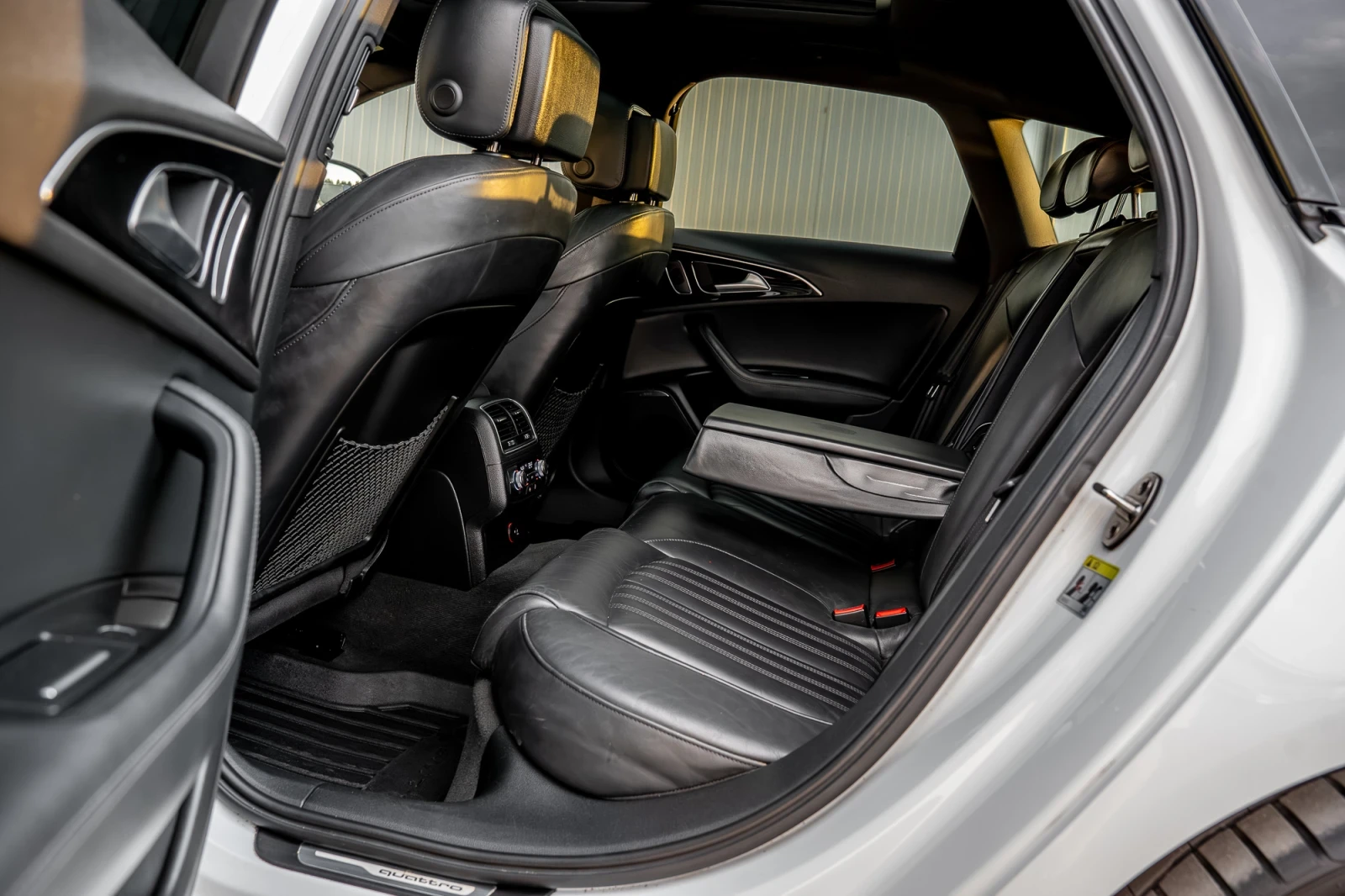 Audi A6, снимка 12 - Автомобили и джипове - 55968030