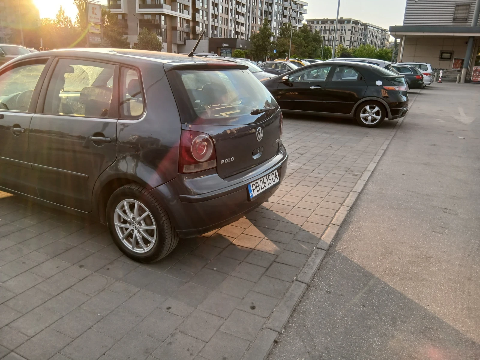 VW Polo 1.4, снимка 7 - Автомобили и джипове - 56555421