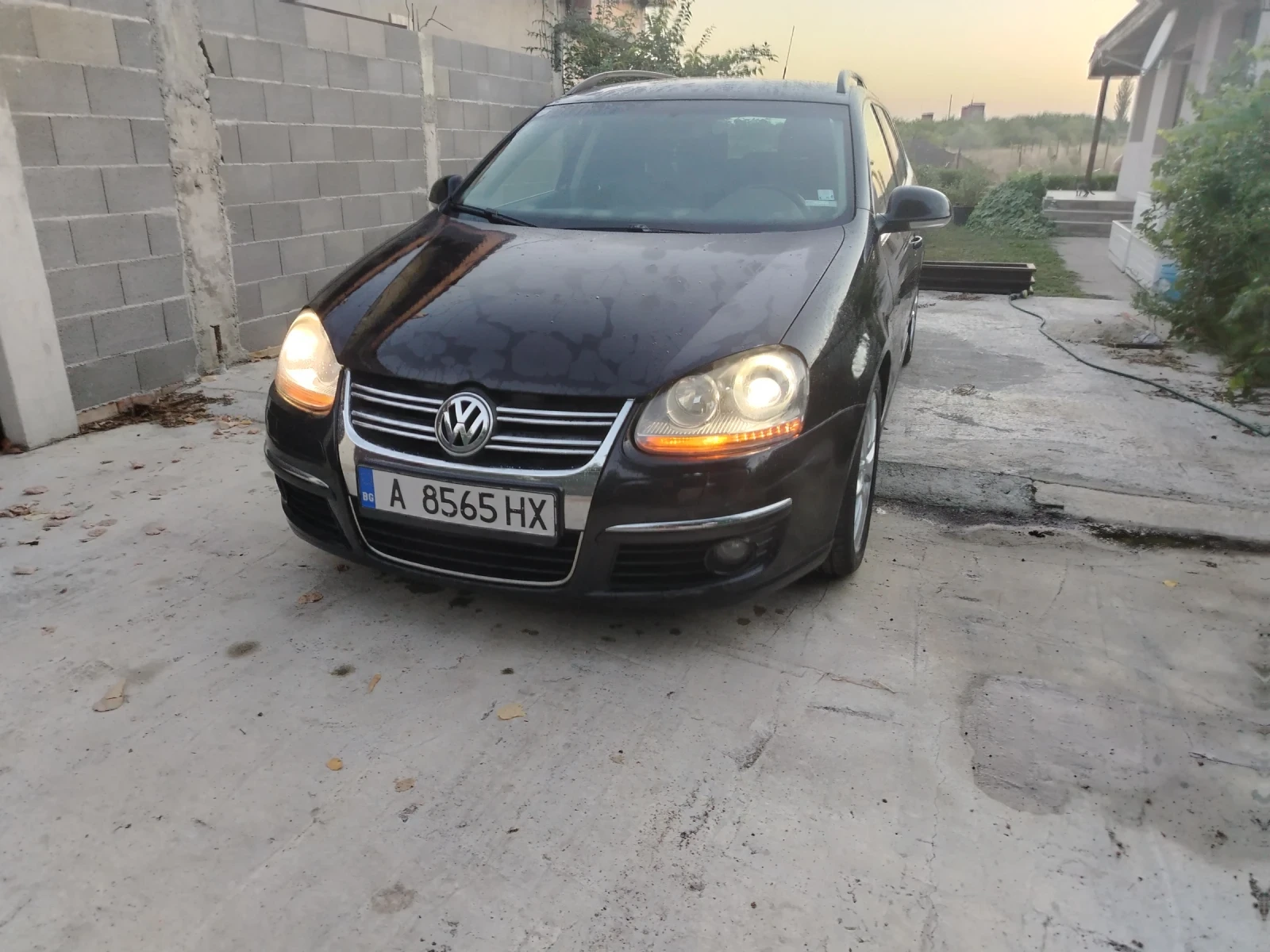 VW Golf, снимка 2 - Автомобили и джипове - 56569965