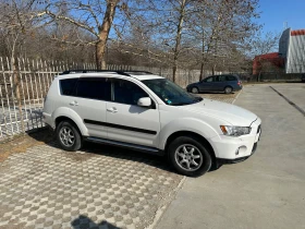 Mitsubishi Outlander 2.2 DID 4WD, снимка 5