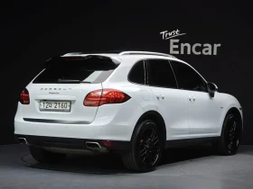 Porsche Cayenne 3.0 D/ BOSE/ PANO/ ОБДУХВАНЕ/ ПАМЕТ | Auto.bg — изображение 2