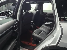 Porsche Cayenne 3.0 D/ BOSE/ PANO/ ОБДУХВАНЕ/ ПАМЕТ | Auto.bg — изображение 11