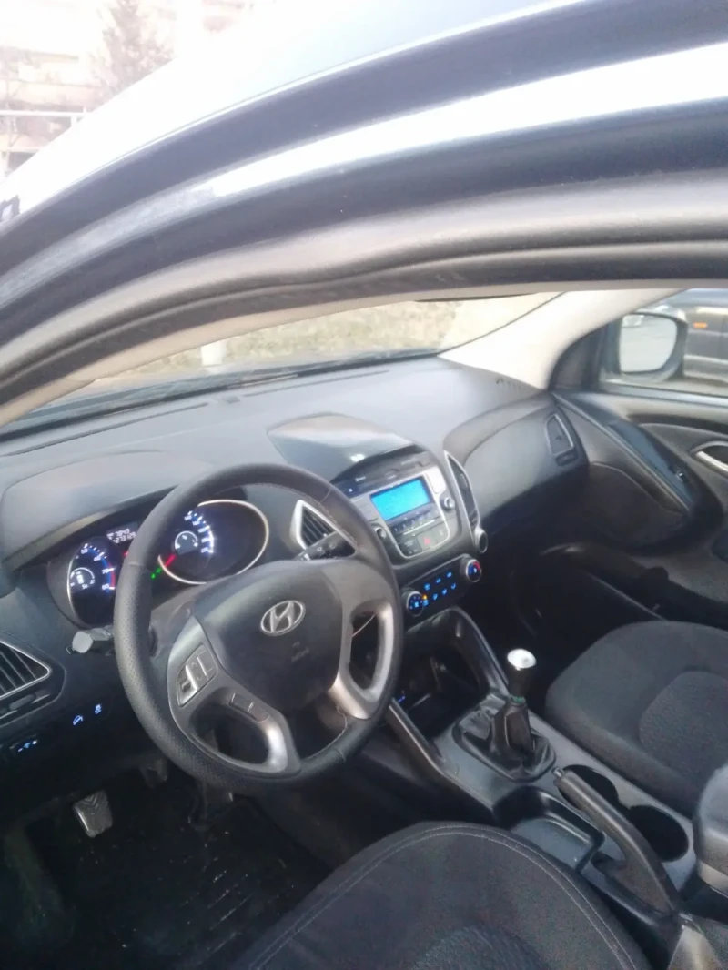 Hyundai IX35 2.0/unikat.gaz.ing, снимка 9 - Автомобили и джипове - 48560452