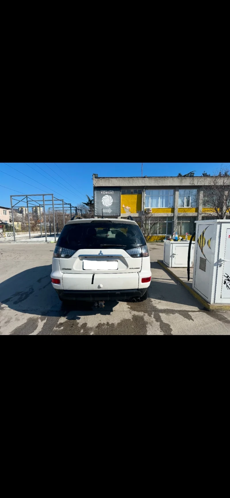 Mitsubishi Outlander 2.2 DID 4WD, снимка 2 - Автомобили и джипове - 49223312