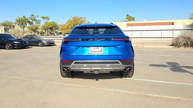 Lamborghini Urus, снимка 4 - Автомобили и джипове - 49289981