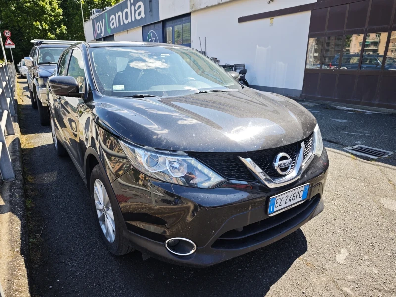 Nissan Qashqai 1.2i Euro 6B, снимка 2 - Автомобили и джипове - 50447349
