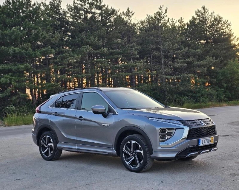 Mitsubishi Eclipse Cross PHEV Full Extras, снимка 8 - Автомобили и джипове - 50834723
