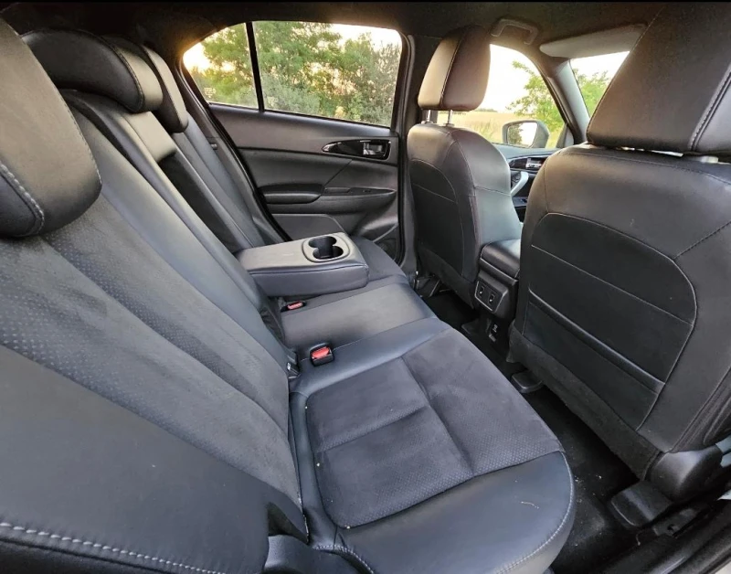Mitsubishi Eclipse Cross PHEV Full Extras, снимка 14 - Автомобили и джипове - 50834723